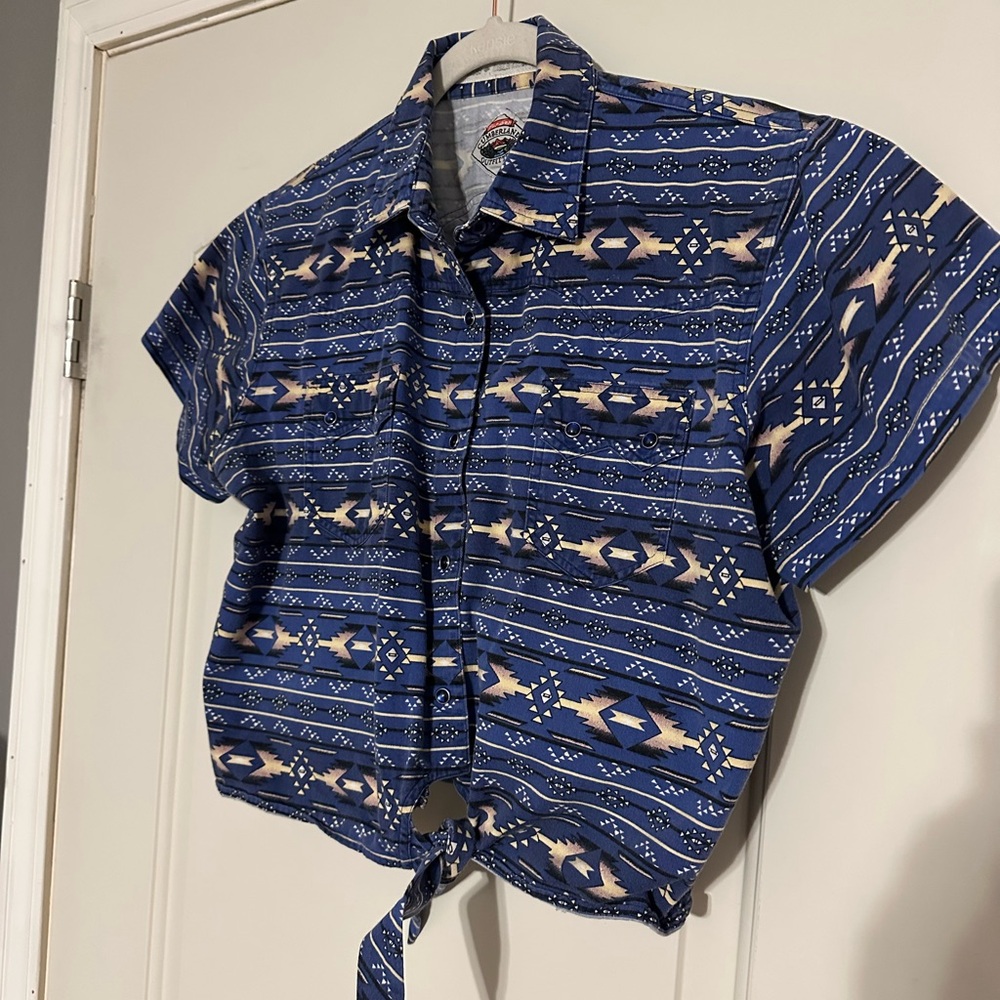 Vintage western cropped pearl snap shirt